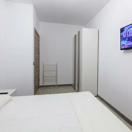 Alezzi Chic Mamaia Apartament
